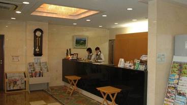 内部エントランス / 2