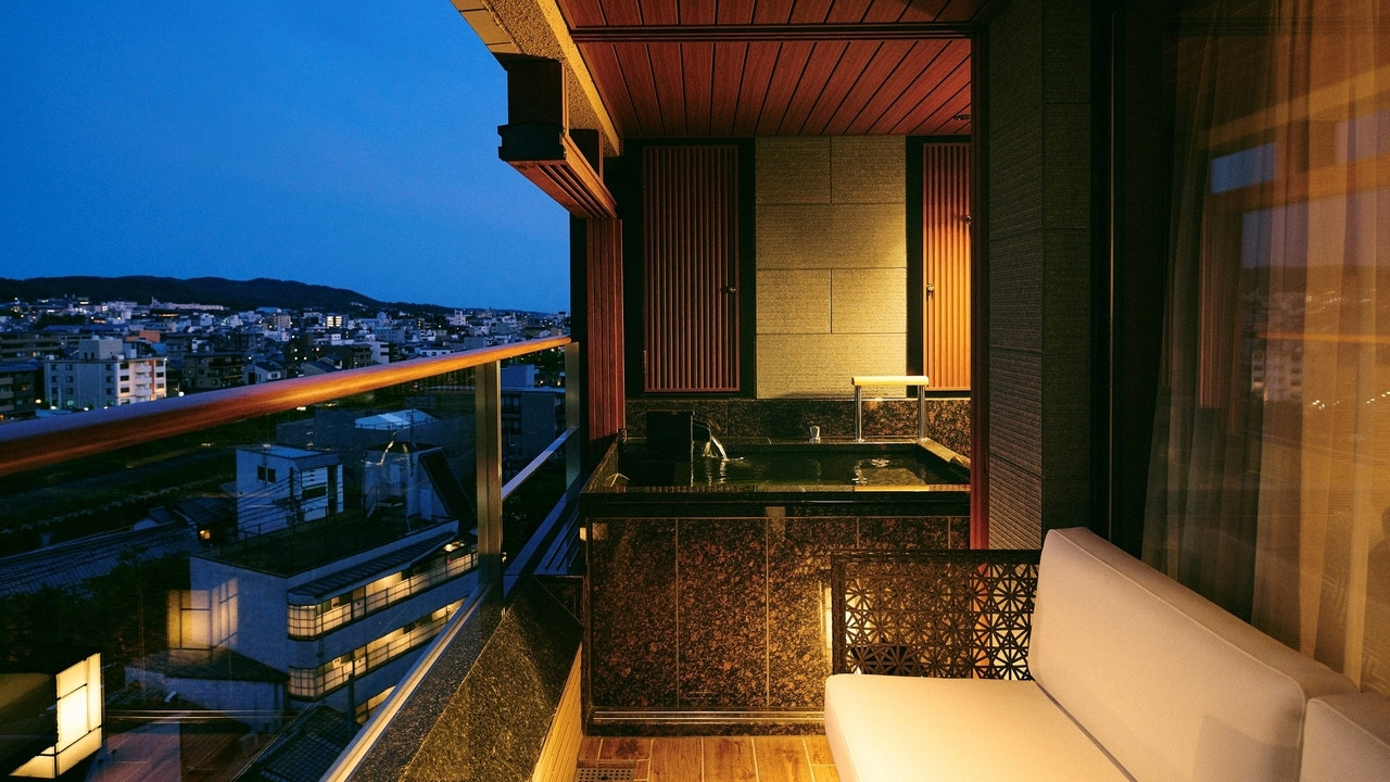 客室の露天風呂例(5)