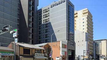 施設の正面 / 1