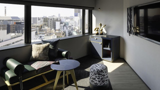 デラックス ツインルーム コーナー (with Washing Machine)