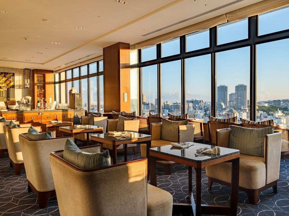 ラグジュアリーな空間で沖縄の自然を感じる3398212