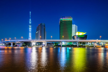 Tokyo Asakusa Sumida River and Sky Tree night view