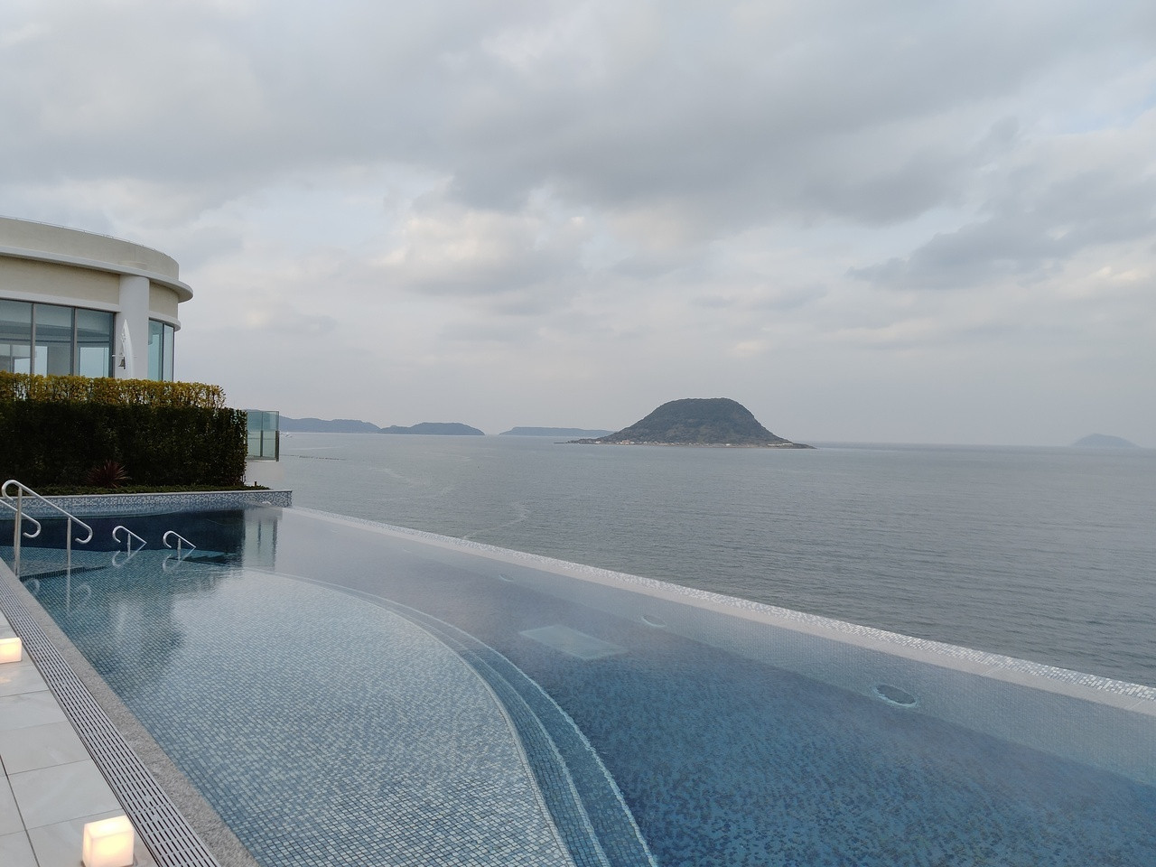 海外にいるかのようなラグジュアリー空間にときめく3495350