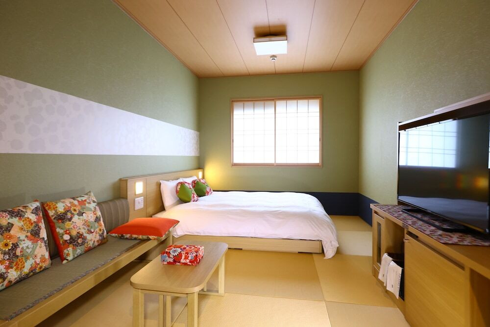 クイーンルーム一例