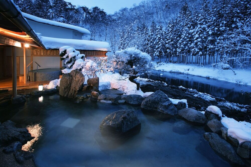 客室露天風呂と美酒に酔いしれるリゾート旅館4253622