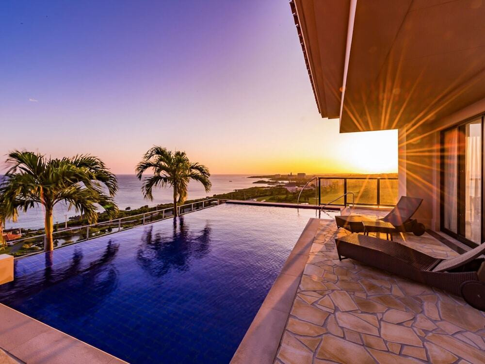 見晴らしのいいプールで海外リゾートのような朝食を♡3573040