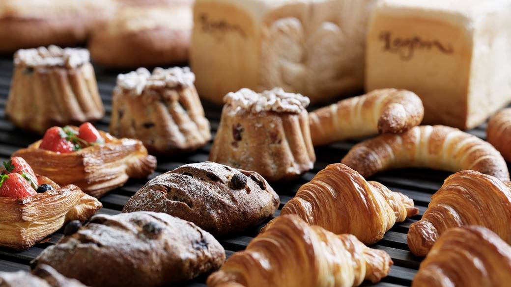 コーヒーに合うスイーツが揃う / 1