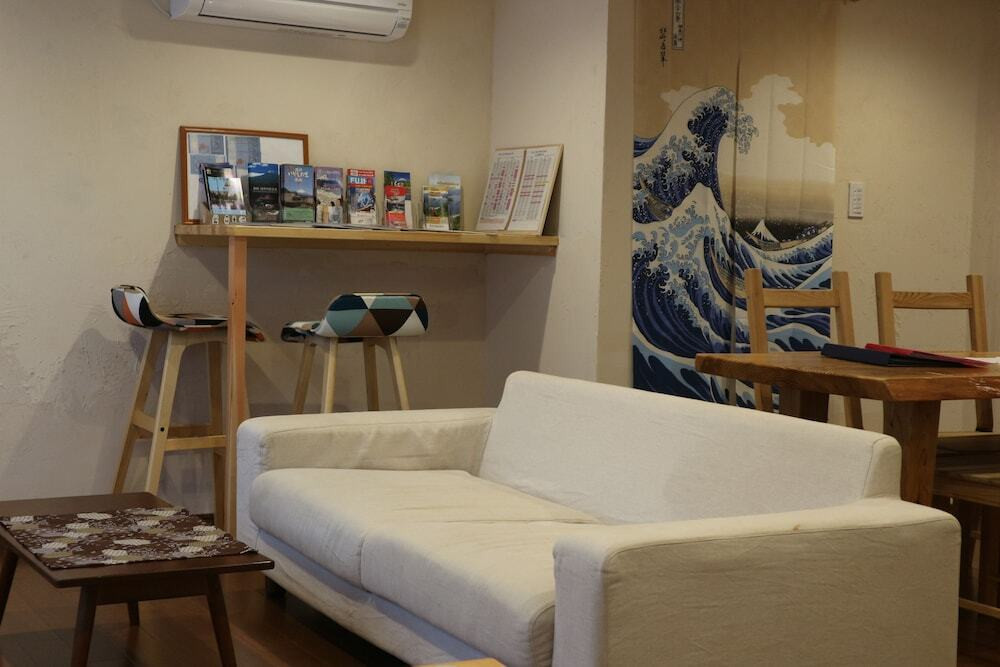 ロビー応接スペース