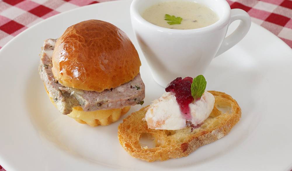 冬のアフタヌーンティー下段例 / 4