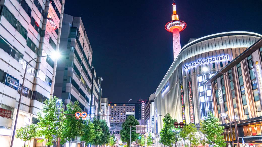 京都駅周辺には飲食店も充実◎ / 5