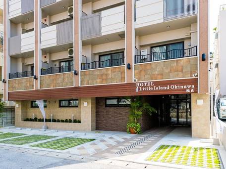 Little Island Okinawa 松山 / 3