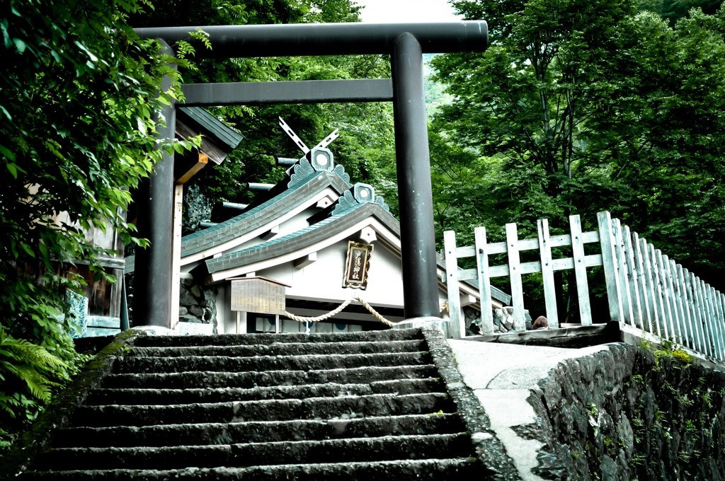 旅のスタートは、戸隠の一番奥　「戸隠神社奥社」39021