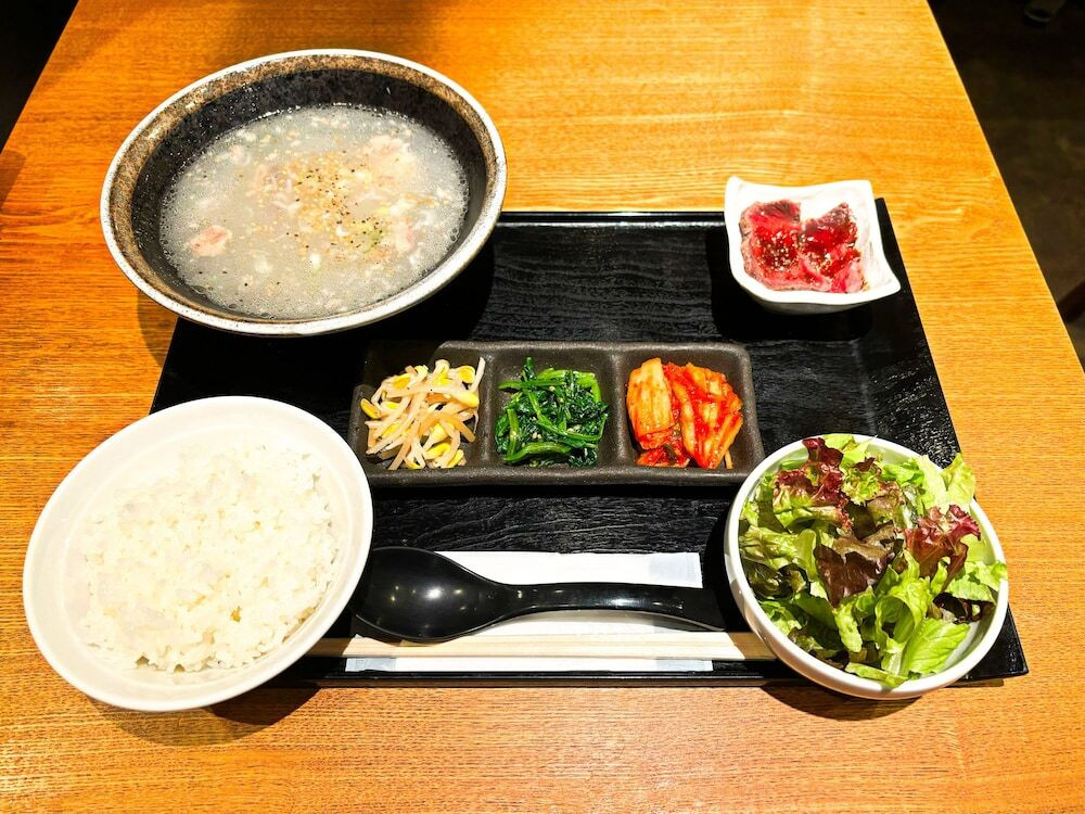 レストラン