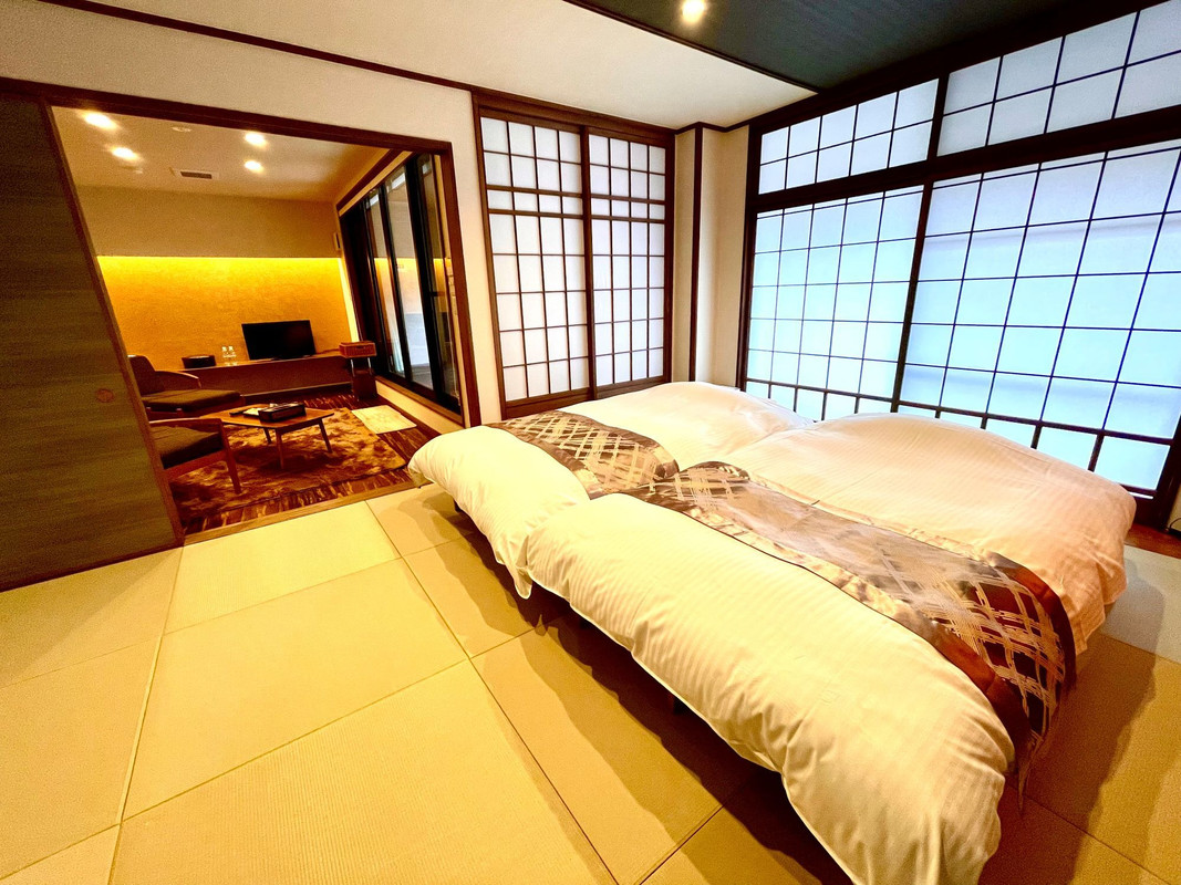 ジュニアスイート