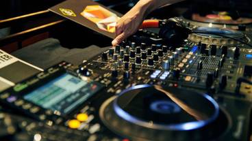 施設内の設備 / 34