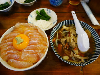「みなと食堂」料理 56388 平目漬丼せんべい汁セット￥１３５０