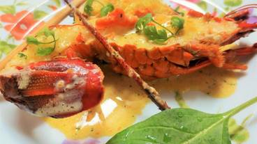 食事・飲み物 / 4