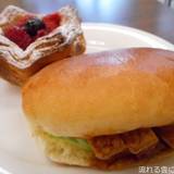 パン樹 久遠（パンジュクオン）