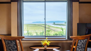 [湖の眺望] 和洋室スーペリアツイン (新客室)