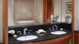 ルーム ダブルベッド 2 台