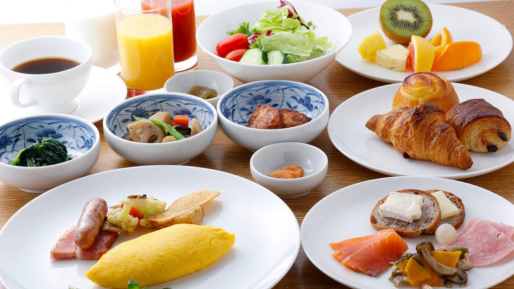 和洋食ビュッフェ一例 / 1