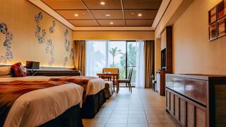 オーシャンウイング ファミリー洋室 / 禁煙 / ガーデンビュー