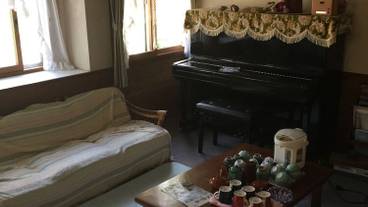 エグゼクティブ ラウンジ / 9