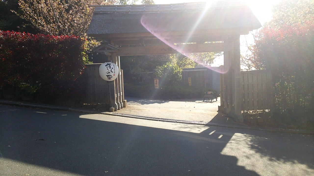 エントランスです　朝食前の散歩も気持ちいいです