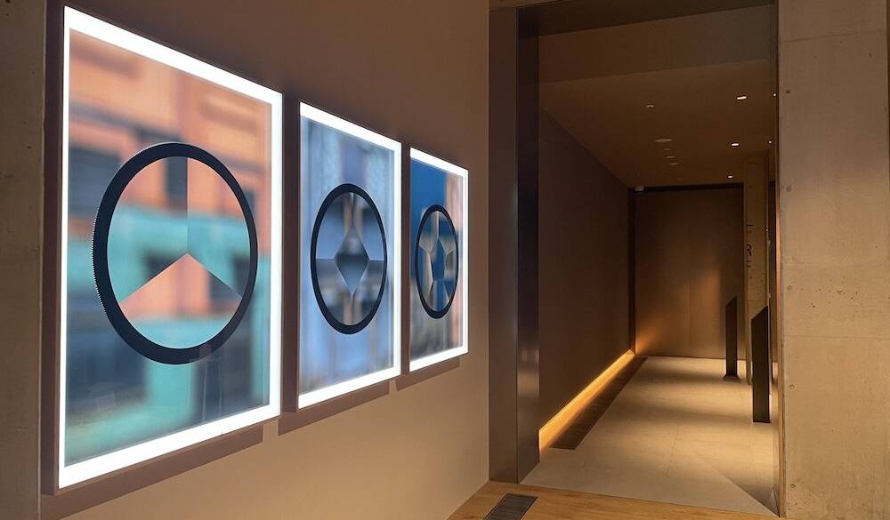 客室に向かうエレベーターホール / 4