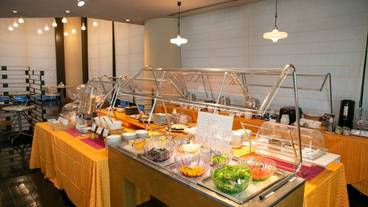 朝食ビュッフェ / 12