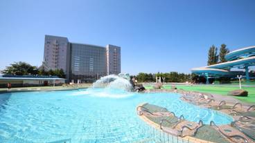 屋外ジャンボプール／日中 / 1