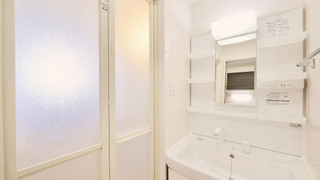 4名部屋 ホワイトモノトーン / WI