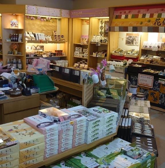 売店「みちのくSHOP花仙」 / 2