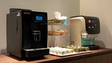 ラウンジのフリードリンク / 1