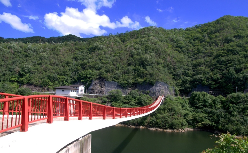 【広島県】ギネス認定の世界一の橋!世羅の「夢吊橋」573973