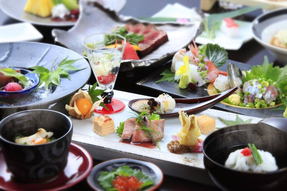 8.ライブキッチンを楽しむ夕食「大人の時間を愉しむ宿 箱根風雅」4232307