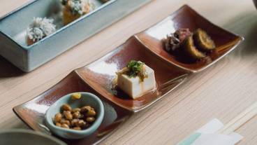 食事・飲み物 / 10