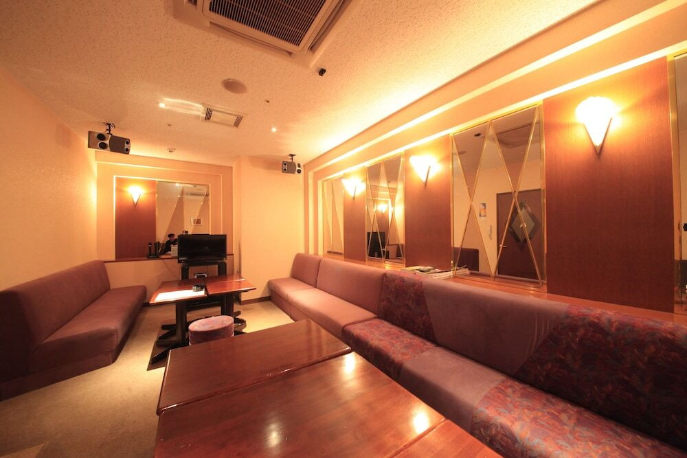 カラオケ ルーム