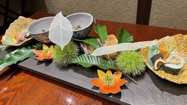 宿の会席料理一例① / 2