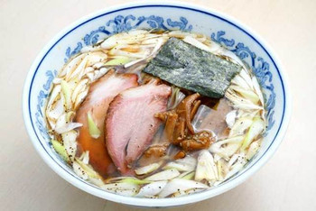 「気むずかし家」料理 725960 王様中華そば730円