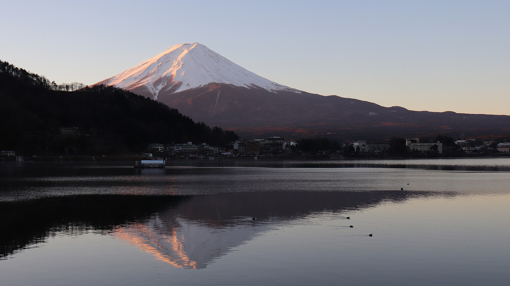 河口湖温泉を堪能！開放感たっぷりの露天風呂が魅力4044768