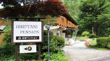 施設の入り口 / 4