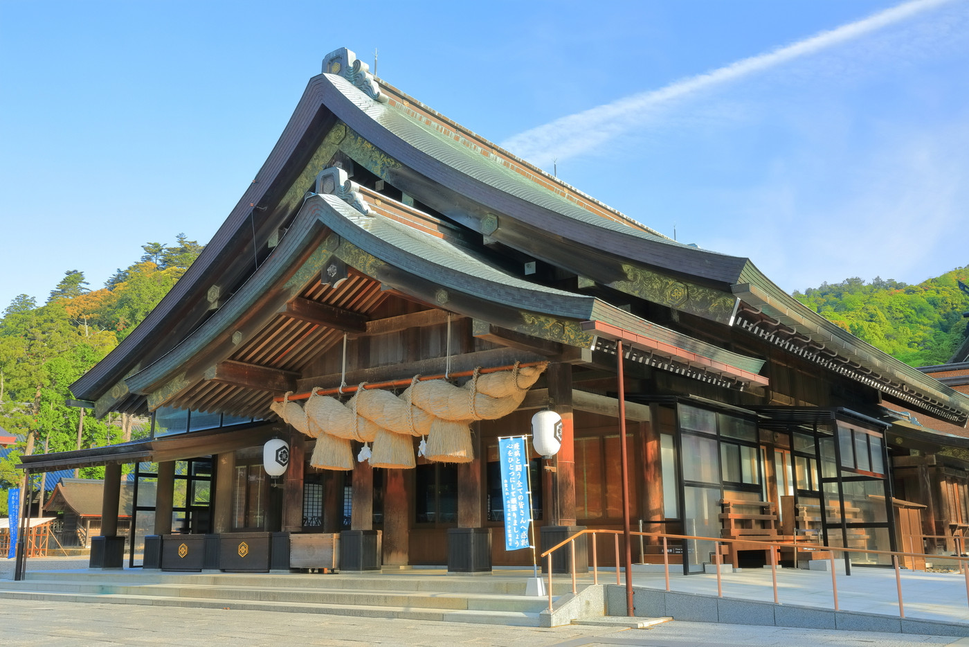 【島根県】晴天下の出雲大社　拝殿　