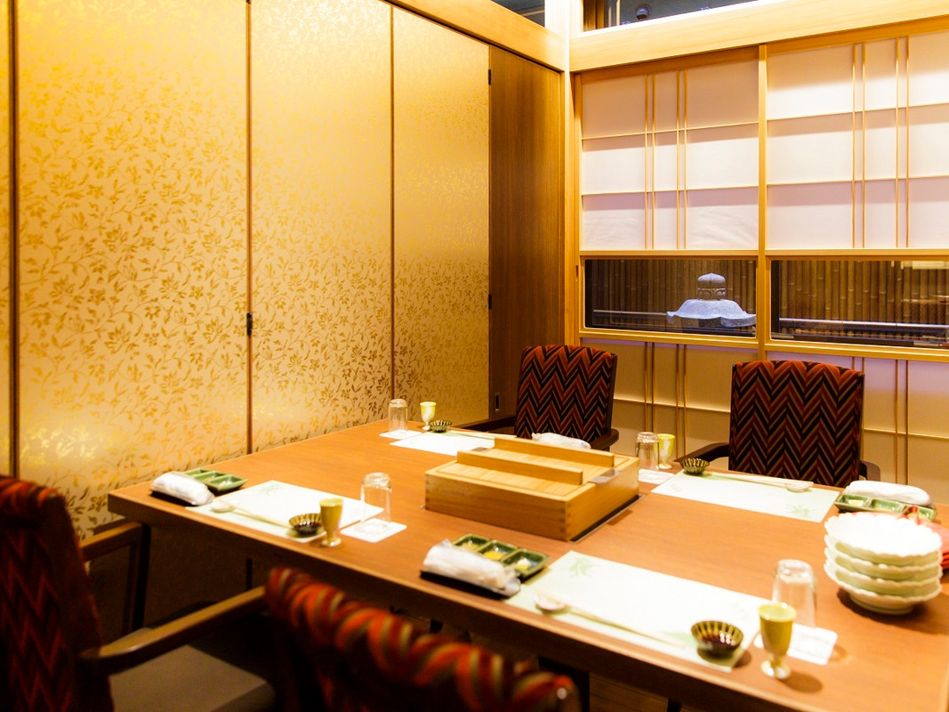 旬菜ダイニング夢寿美 内観