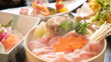 食事・飲み物 / 12