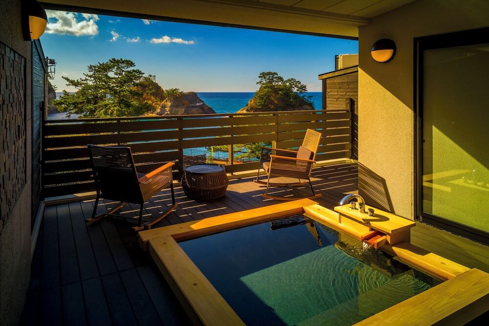 世界ジオパーク伊豆　繭二梁（セカイジオパークイズ　マユフタハリ） / 8