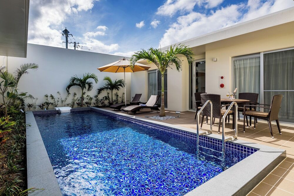 プライベートプール