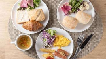 朝食ビュッフェ / 4