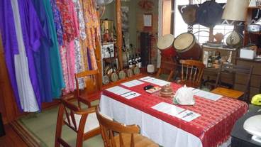 客室内のダイニングエリア / 10