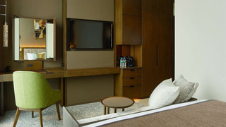 スーペリアクイーン (禁煙)